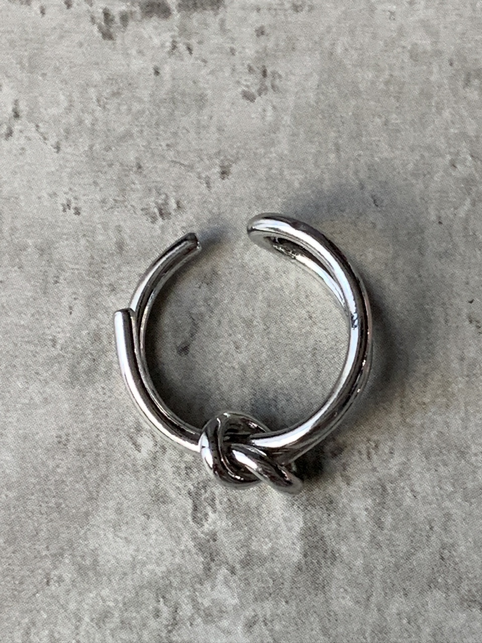 Single Ribbon Ring
