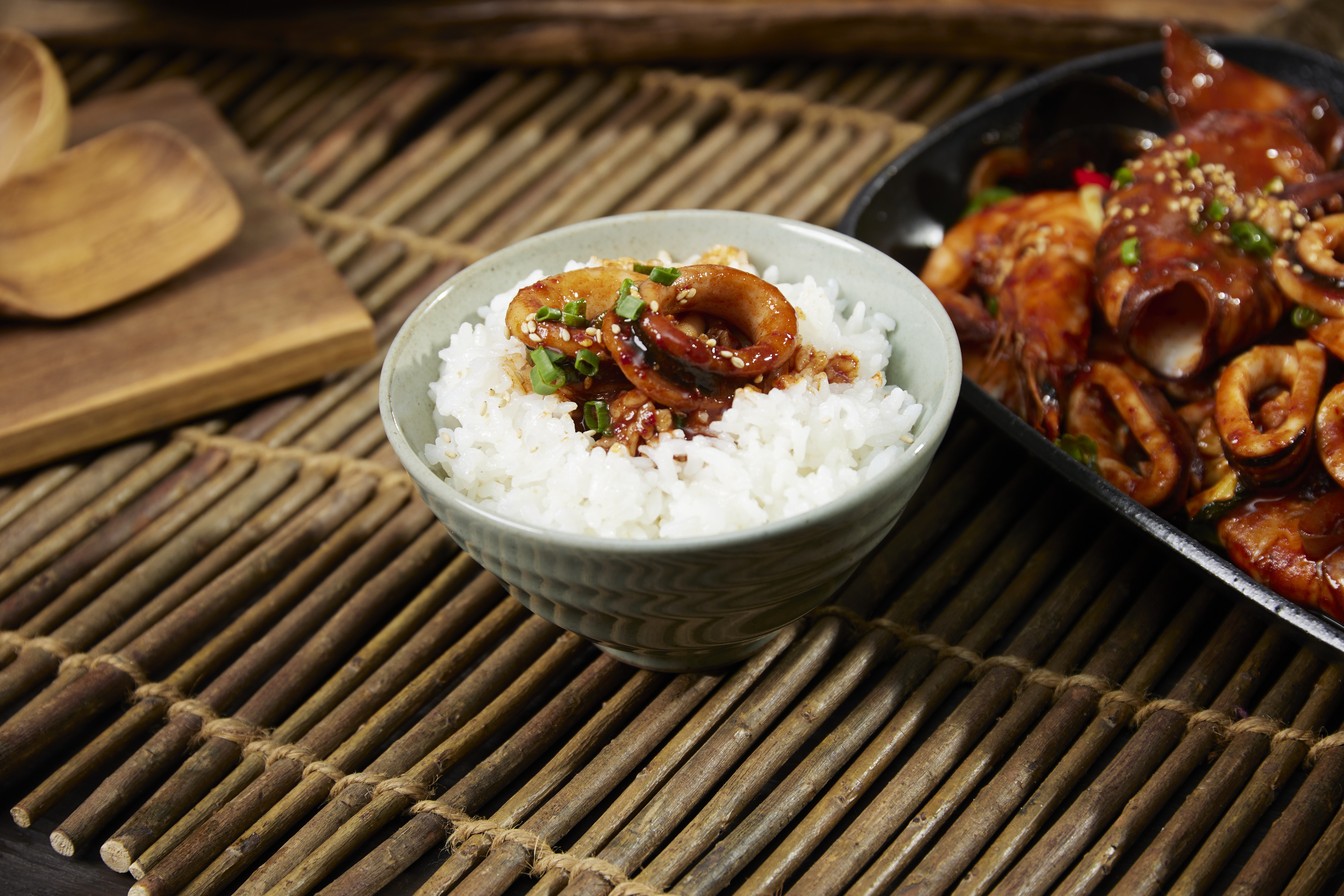 늘초록길목의 안전한먹거리 자연산 완전손질 세척 절단 통오징어링채 1kg, 1개 - 상세 이미지 3