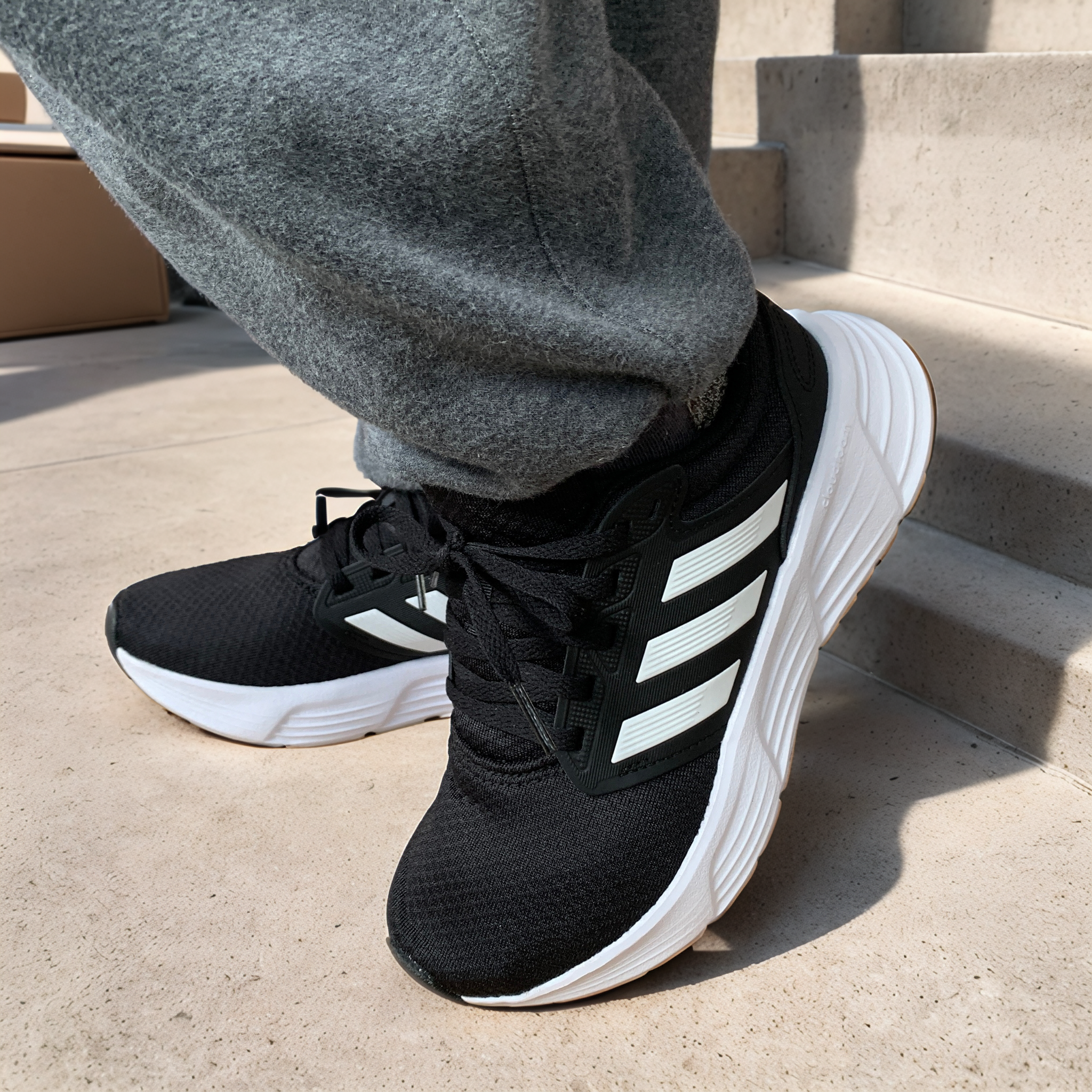 아디다스 우먼스 러닝화 발편한 운동화 갤럭시 듀라모 런팔콘