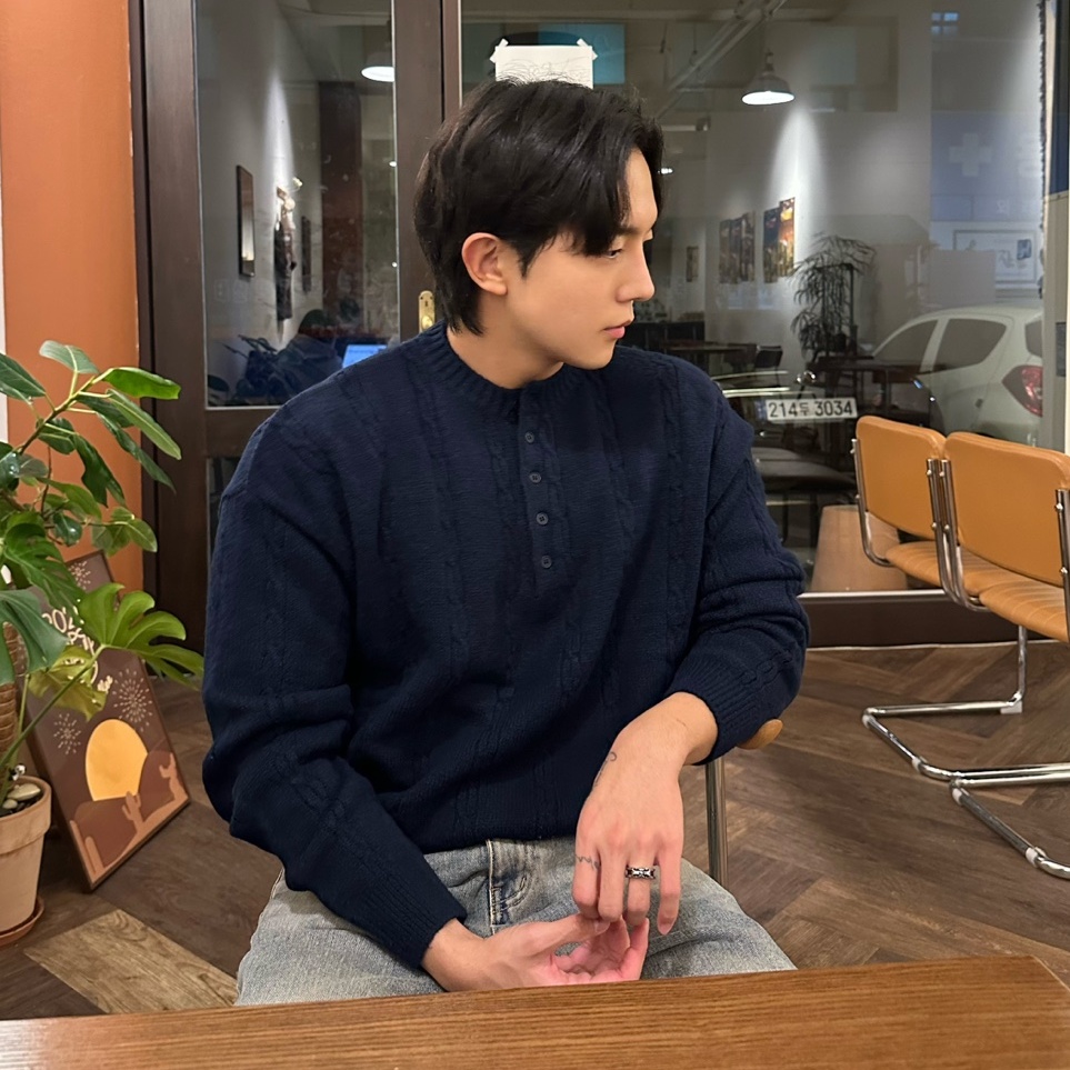 헨리넥니트 남자꽈배기니트 케이블니트 - 상세 이미지 2