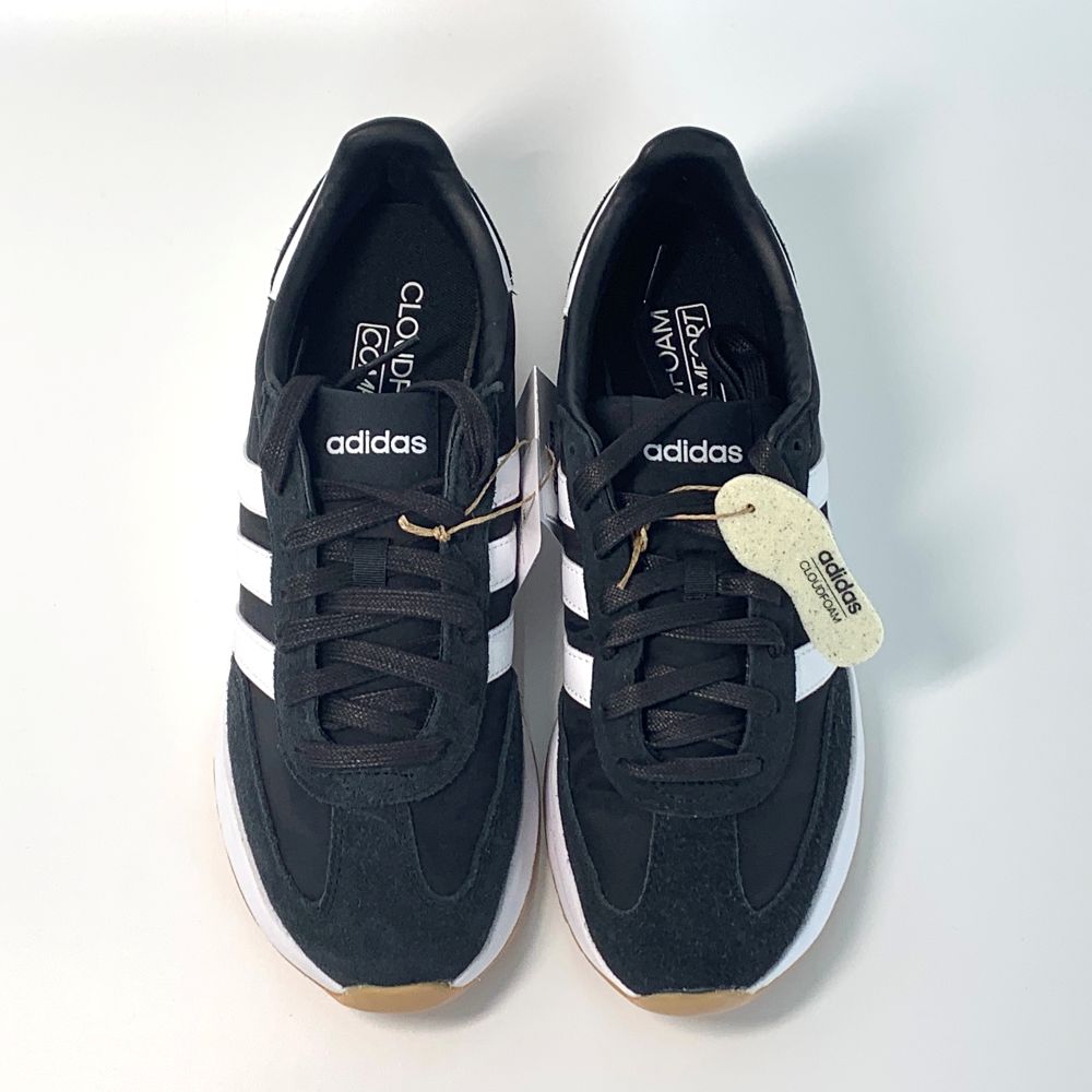 [국내매장판] 아디다스 남여공용 런닝화 데일리 슈즈 커플 중고등학생 RUN 운동화 블랙화이트(런70S), M280