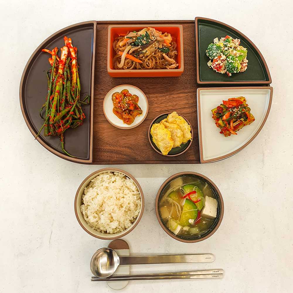 반찬 가정식 밑반찬 가게 배달 정기 구독 자취생 배송 주문 집 거리 인터넷 종류 새벽 부산 - 메인 이미지