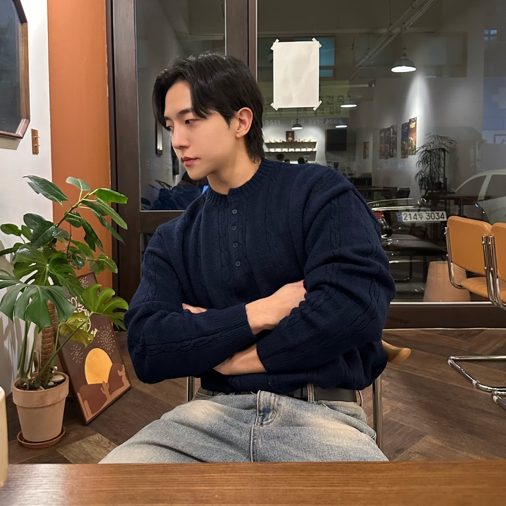 헨리넥니트 남자꽈배기니트 케이블니트 - 상품 이미지