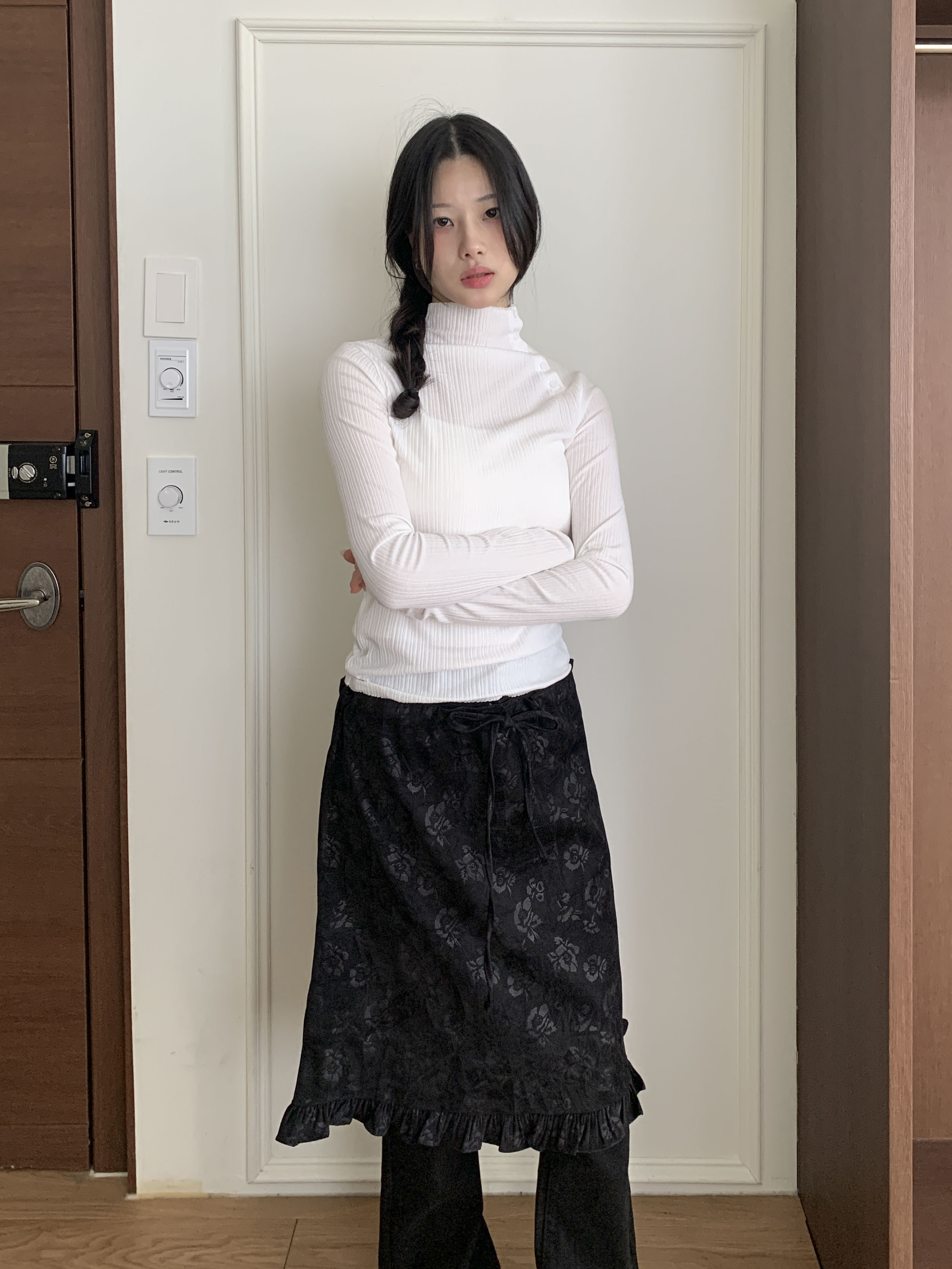 [빈티지/하체커버] 바라 플라워 프릴 미디 스커트 2color 상세 이미지 16