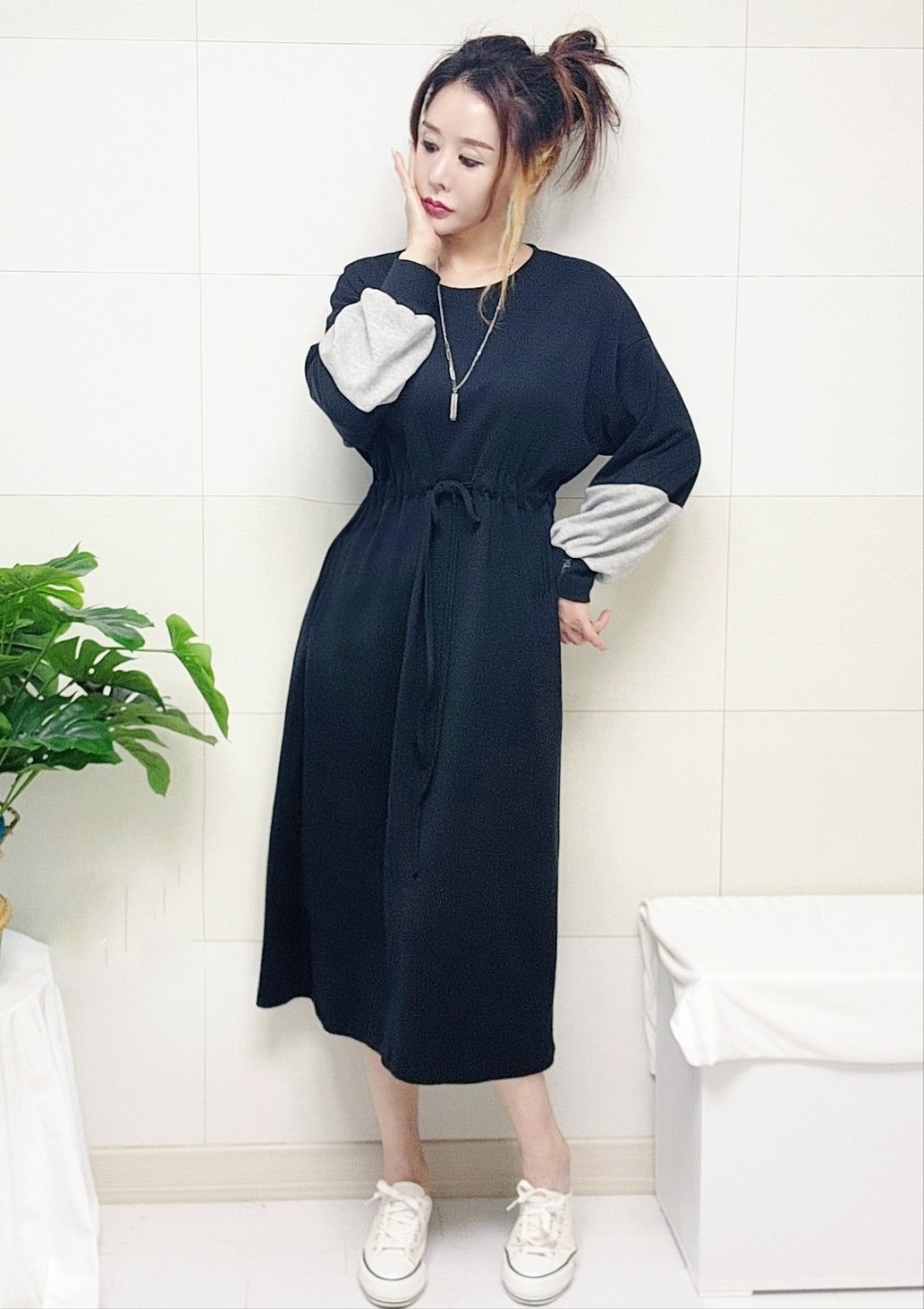 (국산/자체제작/당일발송) 소매 배색 허리끈 주머니 롱 원피스 20대 여성 루즈핏 이미지 6