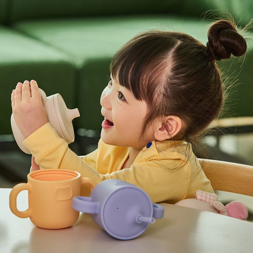 아이냠 3in1 유아 실리콘 스파우트 빨대컵 자기주도 양손 물컵