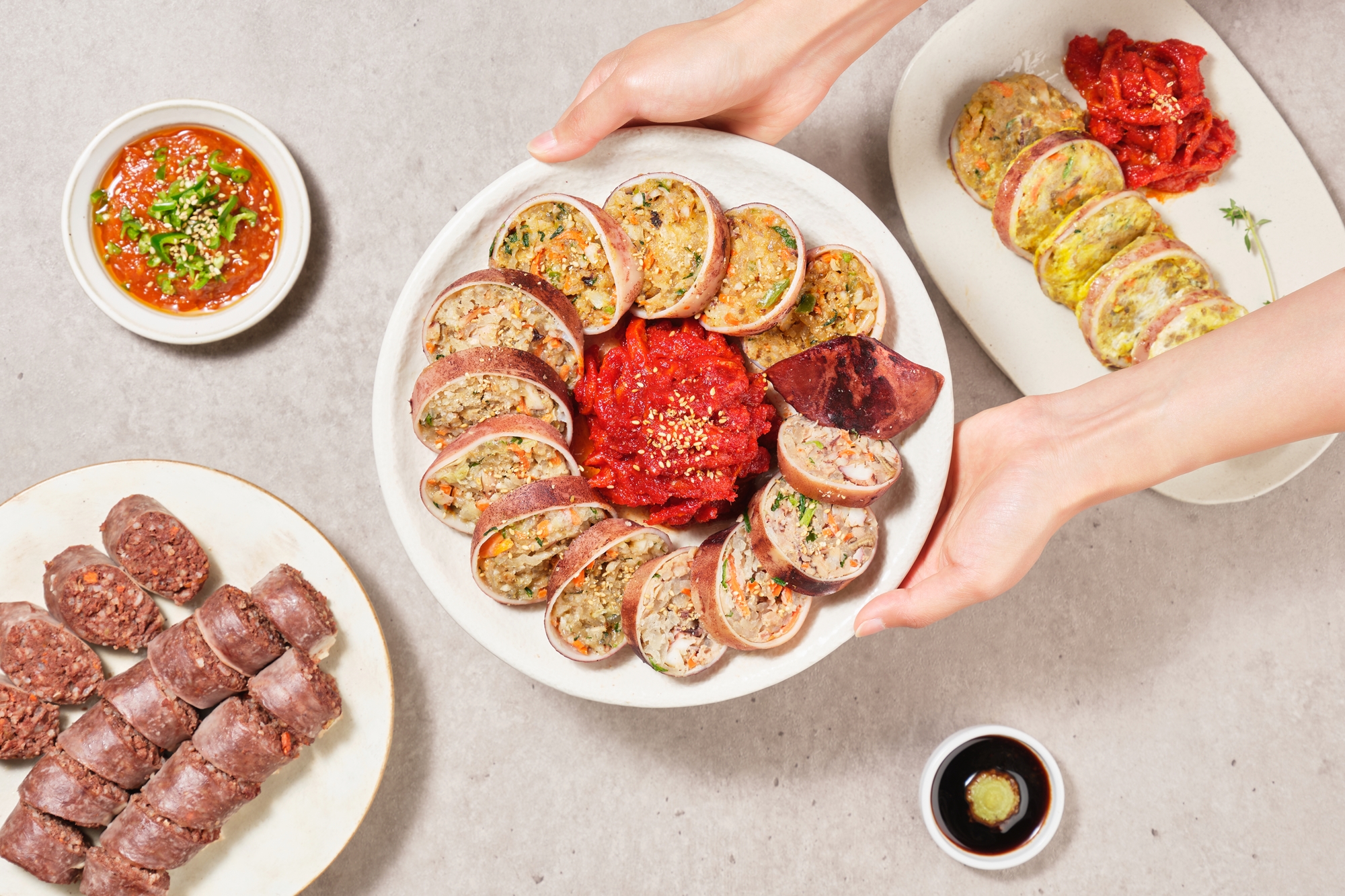 속초 오징어순대 아바이순대 중앙시장 찰순대 오소리감투 돼지 부속