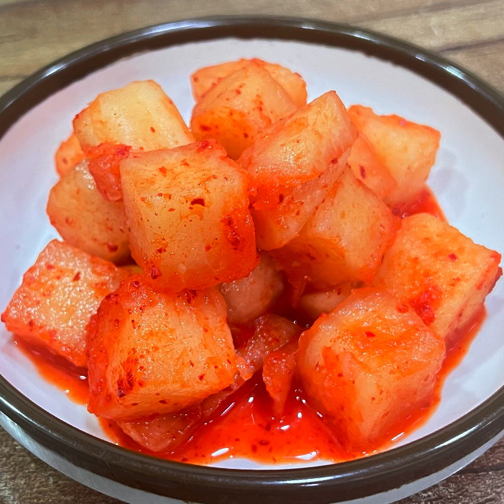 [아침10시이전 당일출고] 김치대통령 깍두기 아삭 신선 국내산 고춧가루 사용 2kg, 1개 - 상세 이미지 2