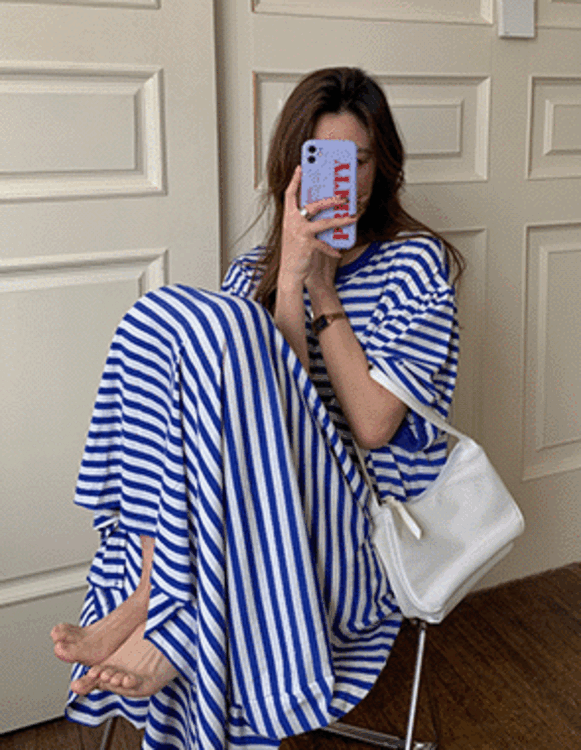 벨리드 라운드넥 트임 단가라 박스 빅사이즈 여름 반팔 스트라이프 롱 원피스