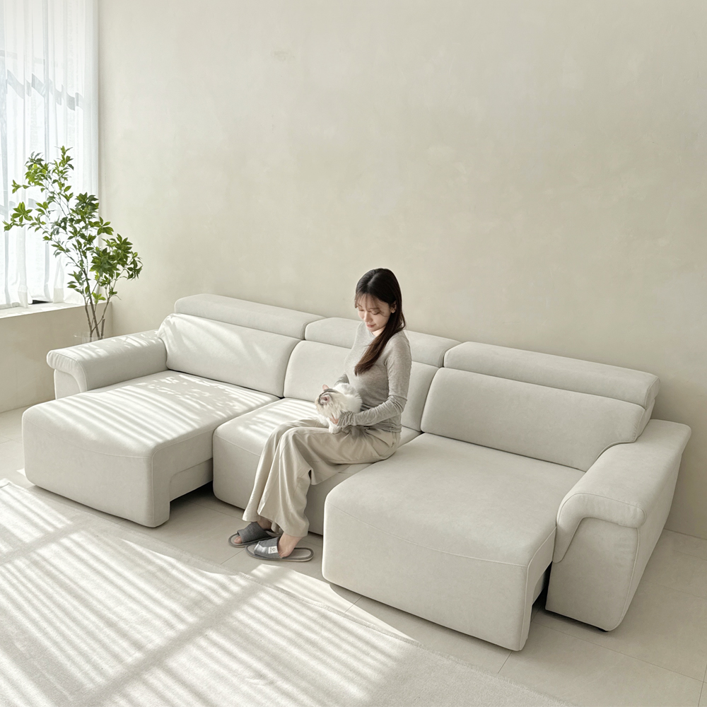 폴로까사 로한 전동 슬라이딩 모션 무빙 리클라이너 조야 4인 소파