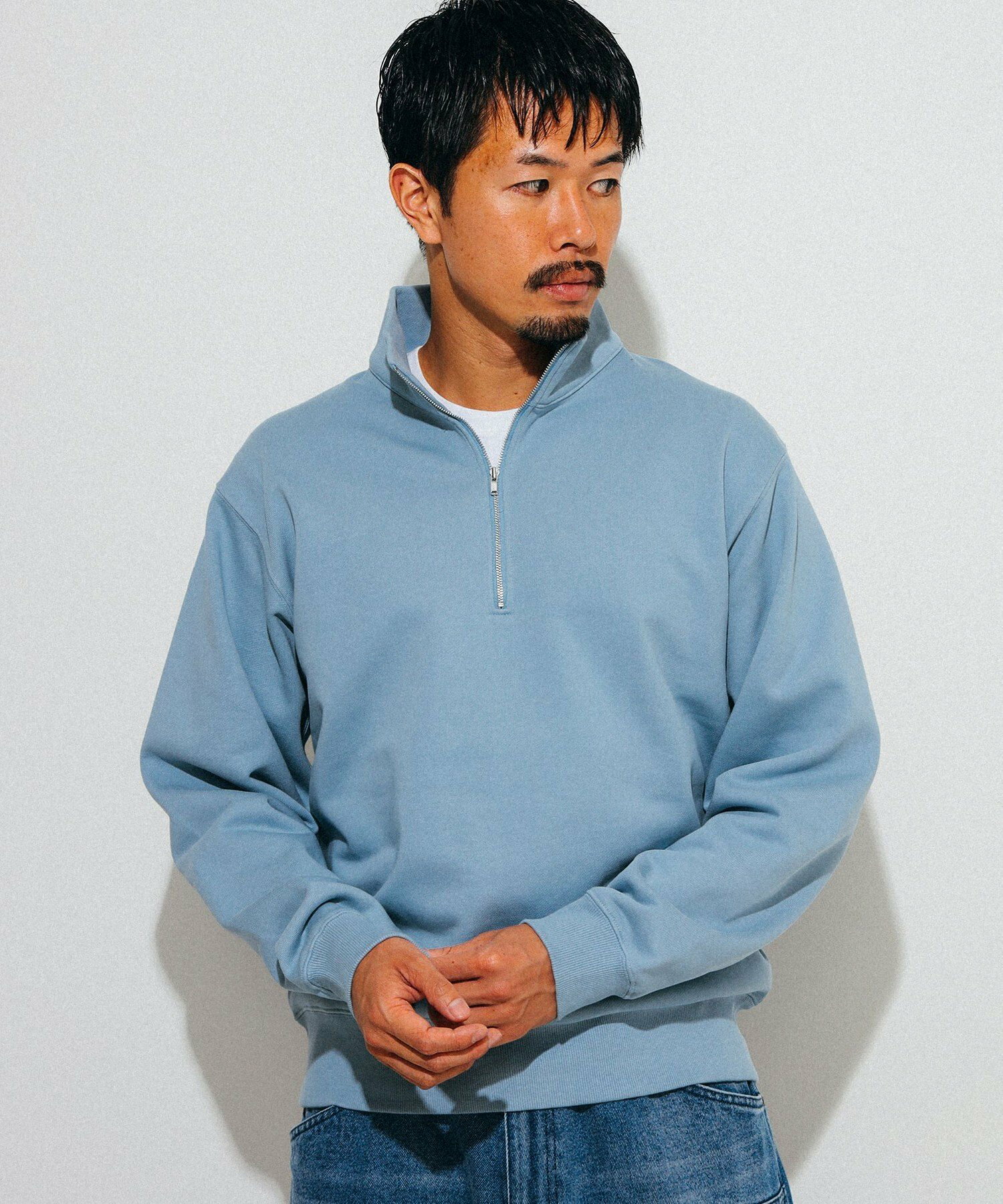 빔즈 BEAMS 하프 Zip 남성 반집업 스웨트 티셔츠 2컬러 - 상세 이미지 5