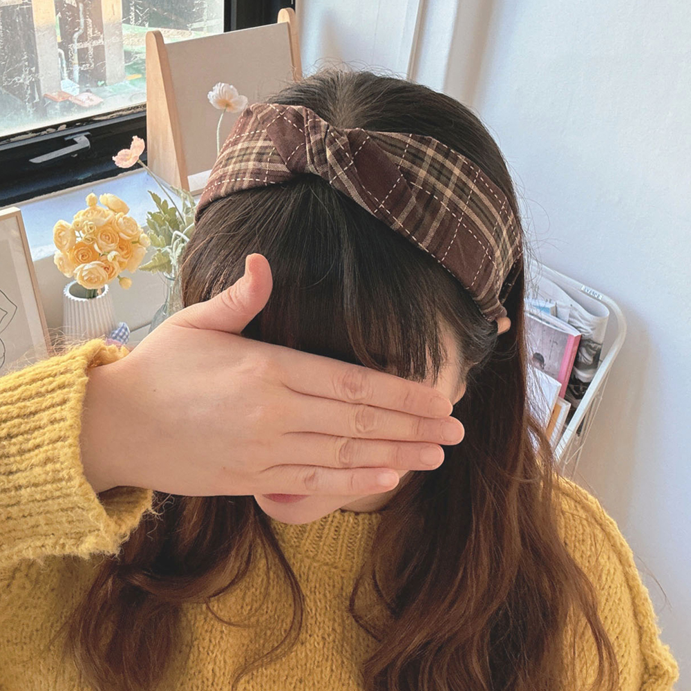 와이드헤어밴드 브라운체크반다나 넓은머리띠 면헤어밴드 - 상품 이미지