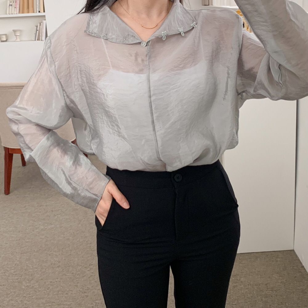 하이넥 새틴 시스루 블라우스 이미지 6