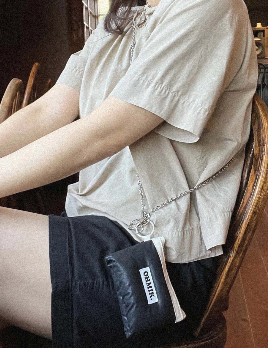 오미크 패딩 파우치 padded Pouch - 미드나잇 블랙 - 상세 이미지 2