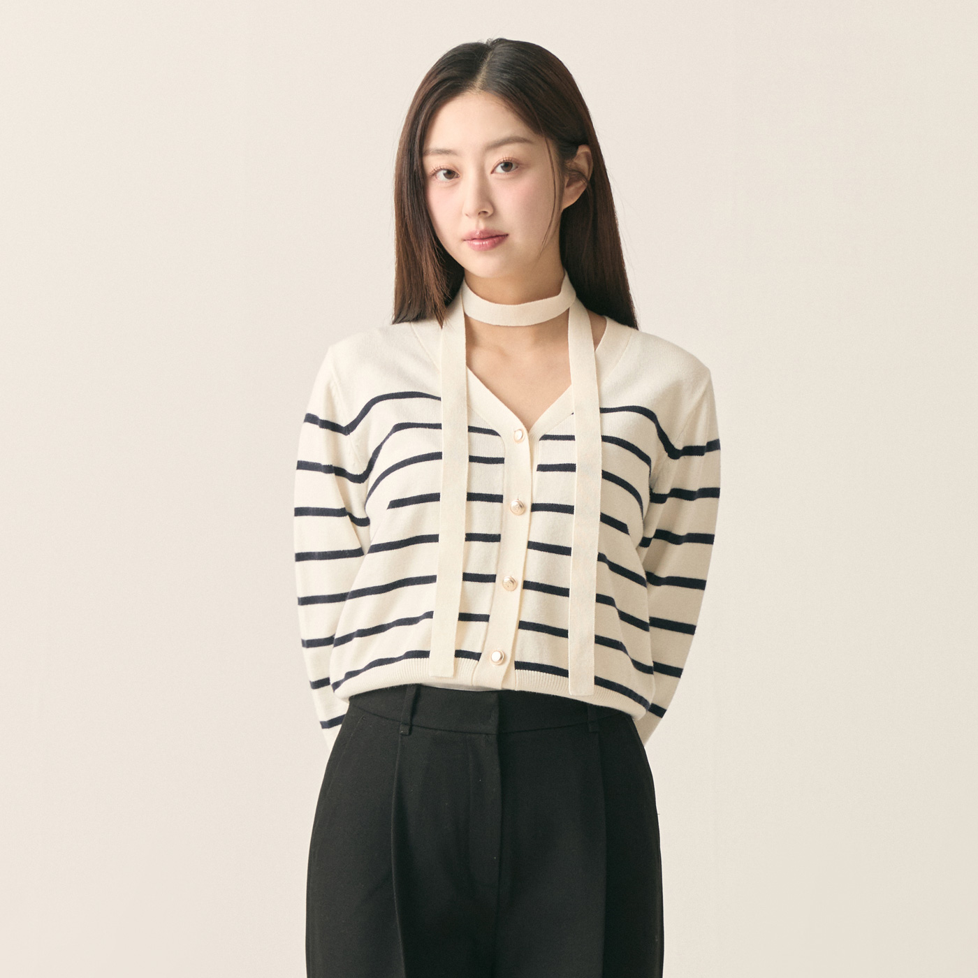 로엠 스트라이프 금장단추 가디건 RMCKF12R11