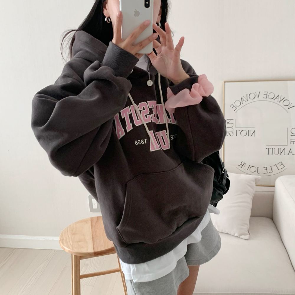 오버핏 미네소타 레터링 프린팅 레이어드 여성 후드티 기모 여자 맨투맨 박스티 겨울 티셔츠 - 상세 이미지 5