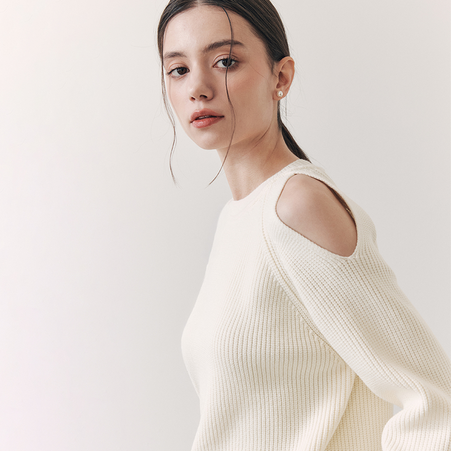 [N배송][제로스트릿][3컬러] 오프닝 오프숄더 니트 OPENING OFF-SHOULDER KNIT - 상세 이미지 2