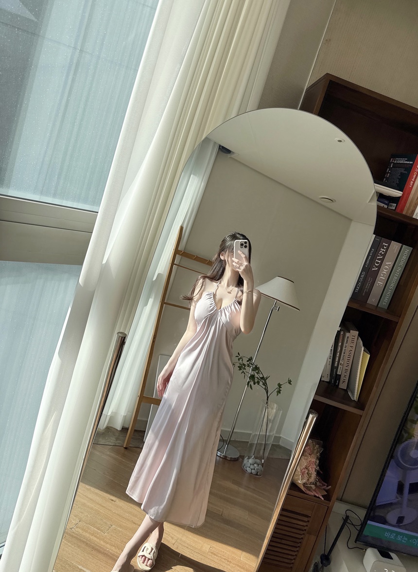 [신상💛캡내장]홀터넥 실크 새틴 슬립 잠옷 원피스 상세 이미지 8