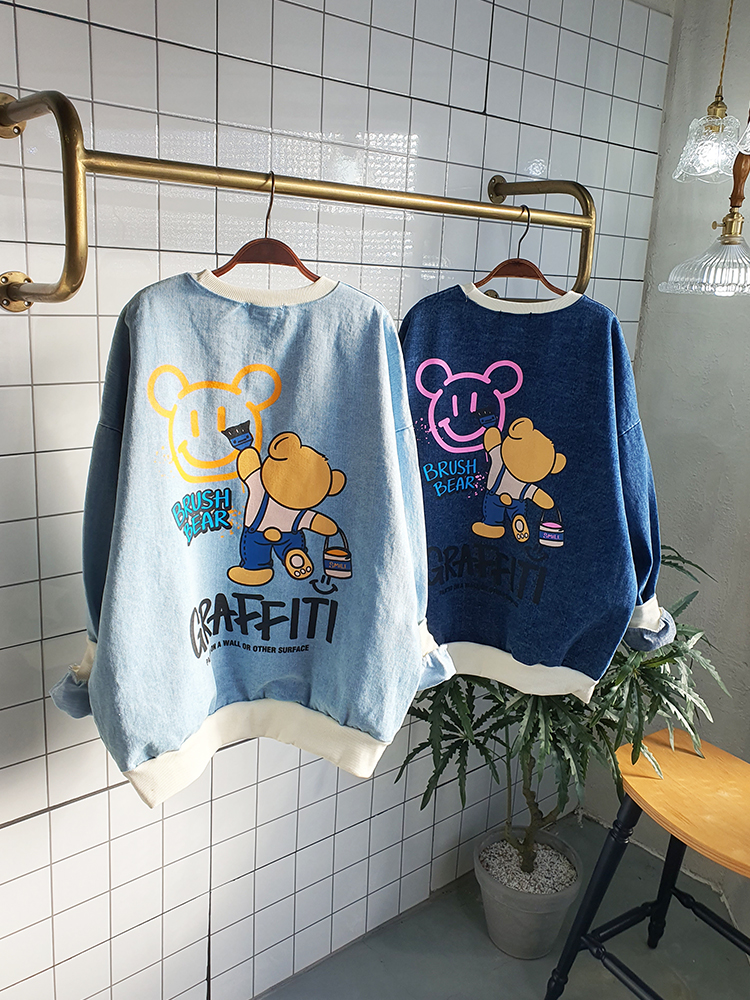 리얼 데님 그레피티 청 맨투맨 티셔츠