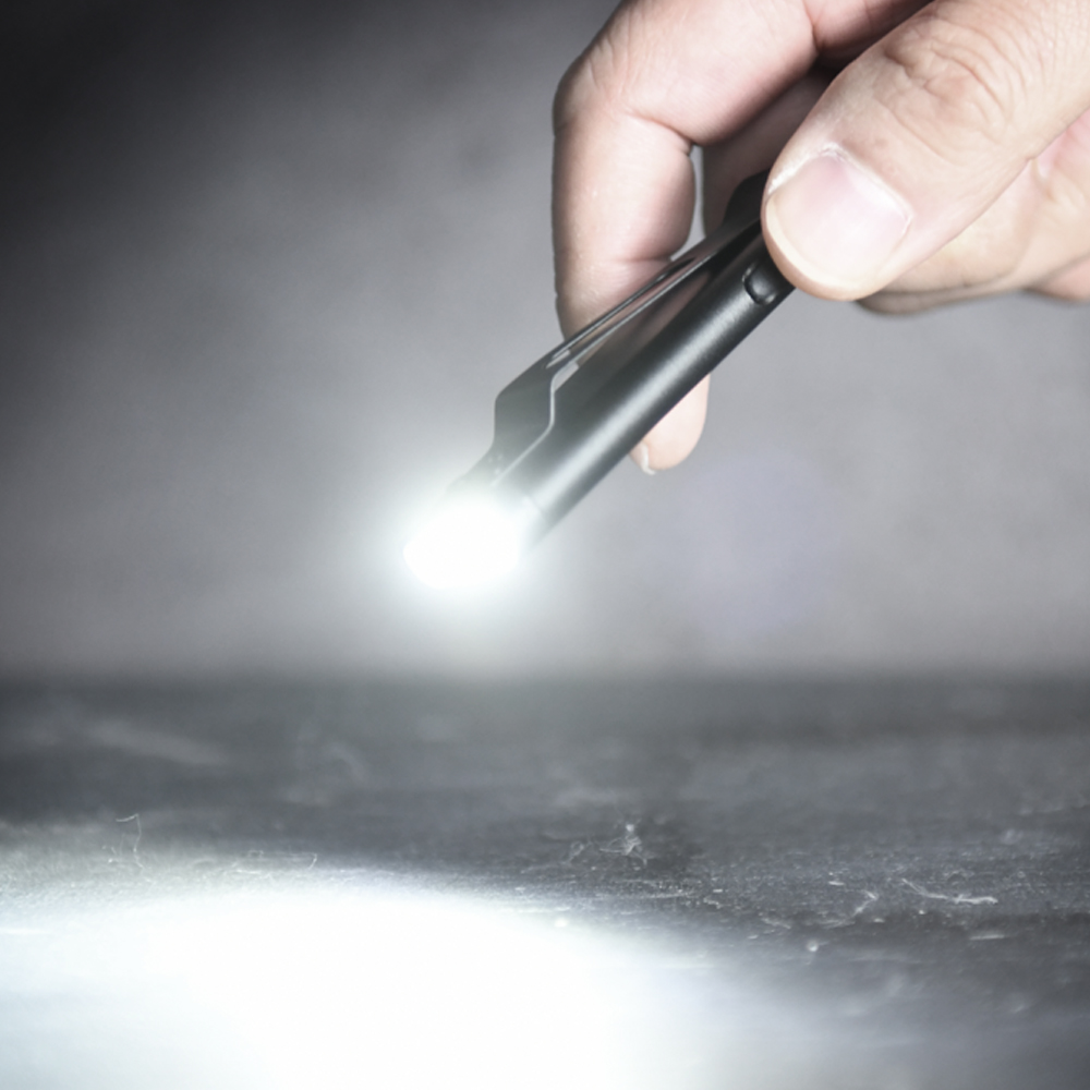 몬스터라이트 마그네스틱 충전식 LED 미니 손전등 랜턴 캠핑 작업등 등산 낚시 조명 경량