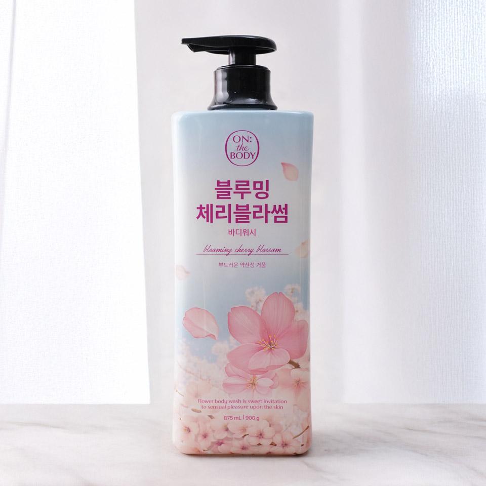 메가마트 온더바디 체리블라썸 바디워시 900ml - 상품 이미지
