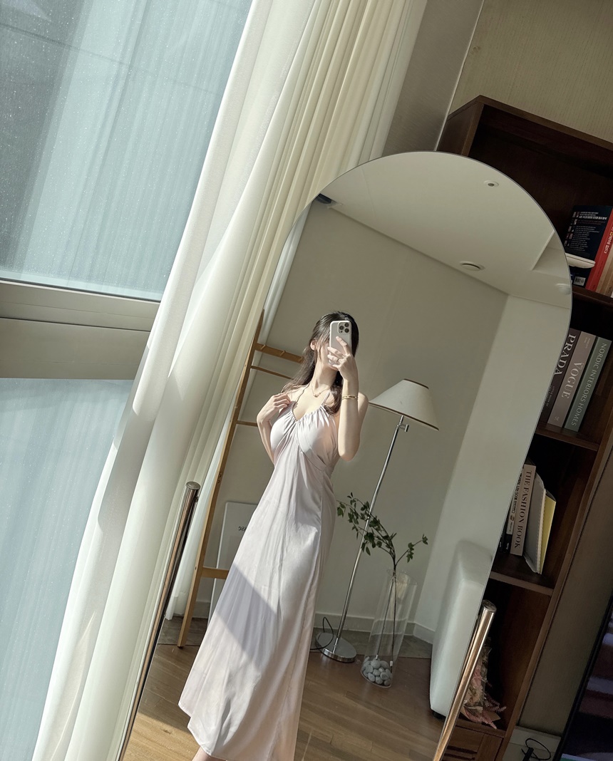 [신상💛캡내장]홀터넥 실크 새틴 슬립 잠옷 원피스 상세 이미지 5