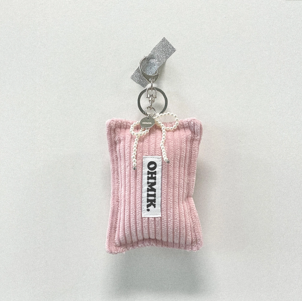 오미크 미니 필로우 키링 pillow keyring - 페일핑크 - 상세 이미지 2