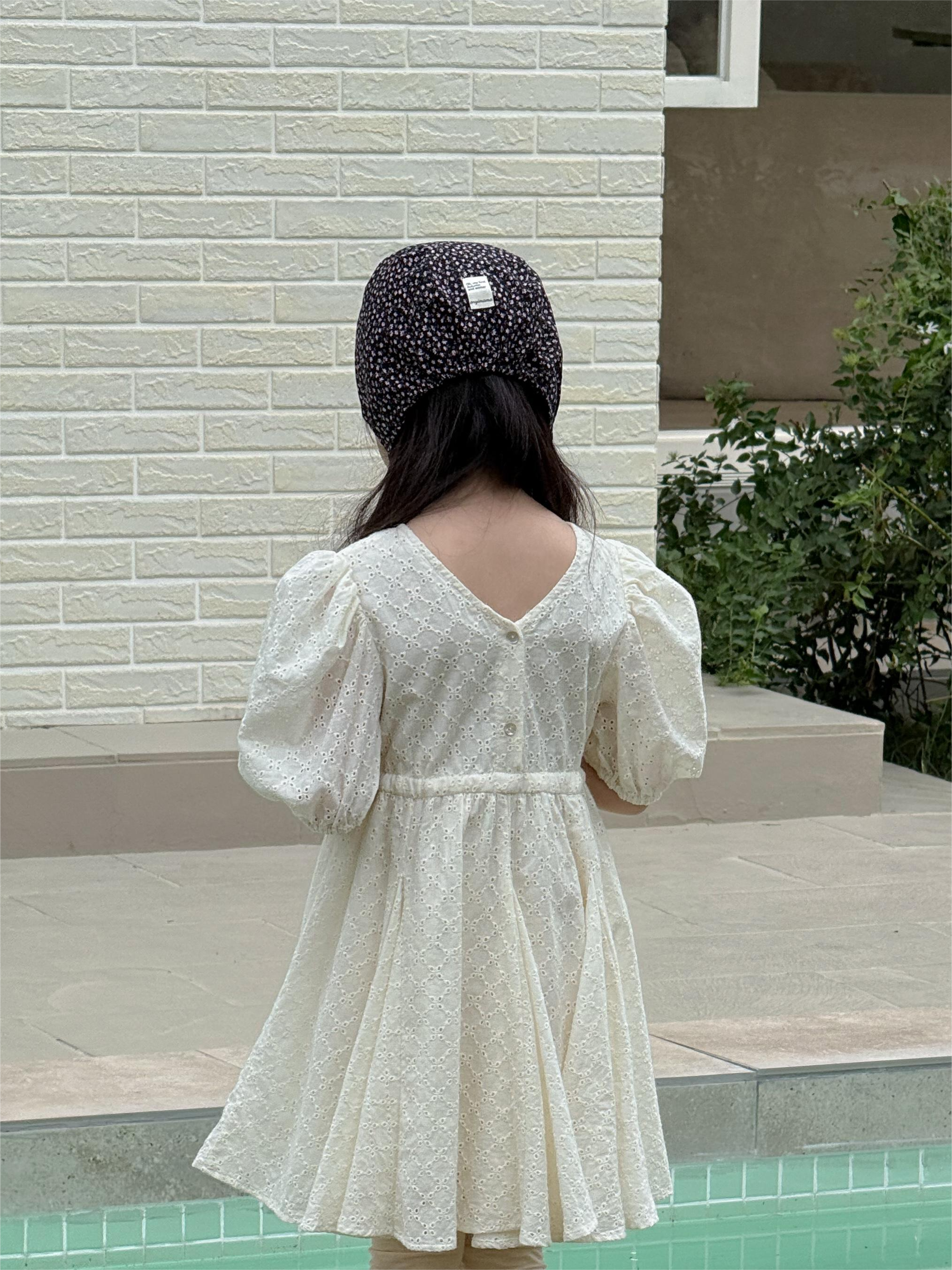 Irene's Closet 엠브로이드 펀칭 절개 플레어 퍼프소매 반팔 드레스 유아 주니어 봄 여름 이미지 6