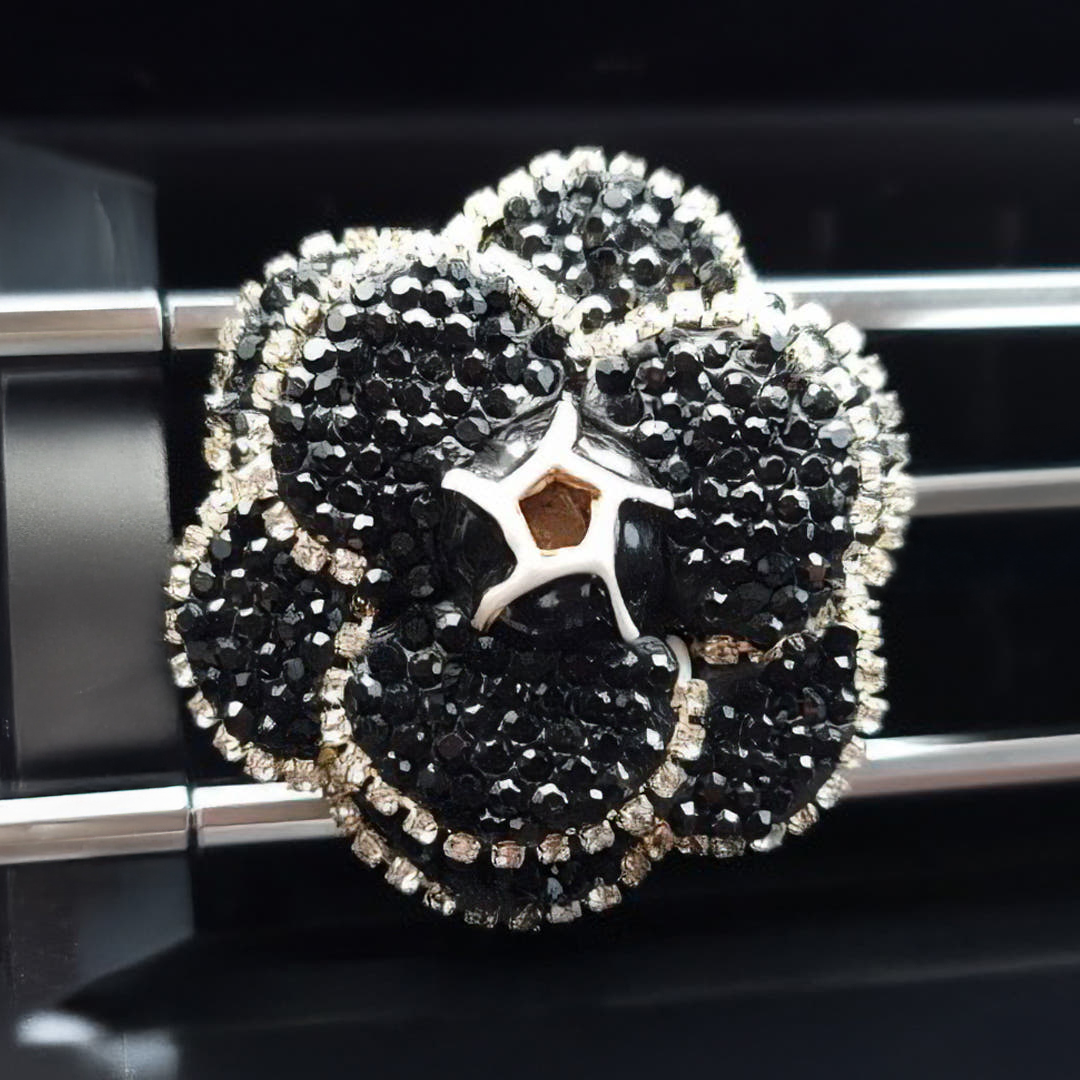 도그독 CN까멜리아 큐빅 플라워 명품 차량용 방향제 고급 자동차 꽃 디퓨저 블랙체리