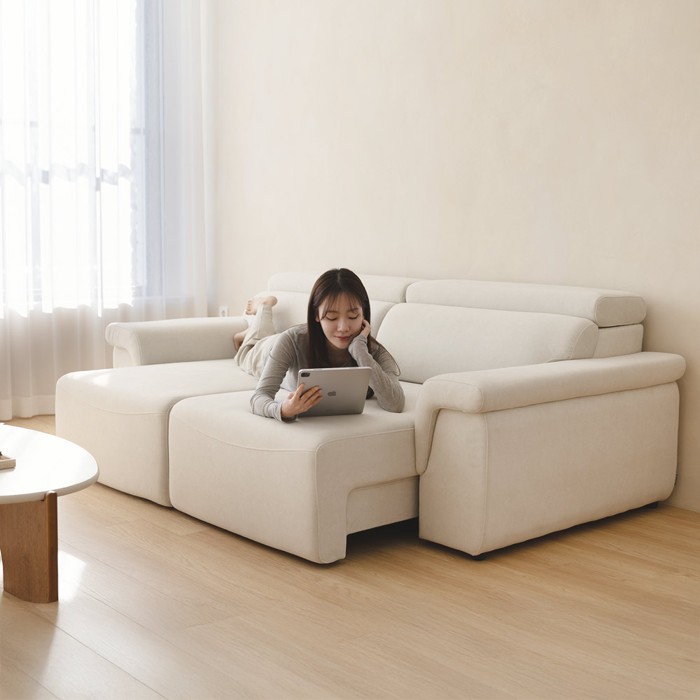 폴로까사 로한 전동 슬라이딩 모션 무빙 리클라이너 조야 3인 소파