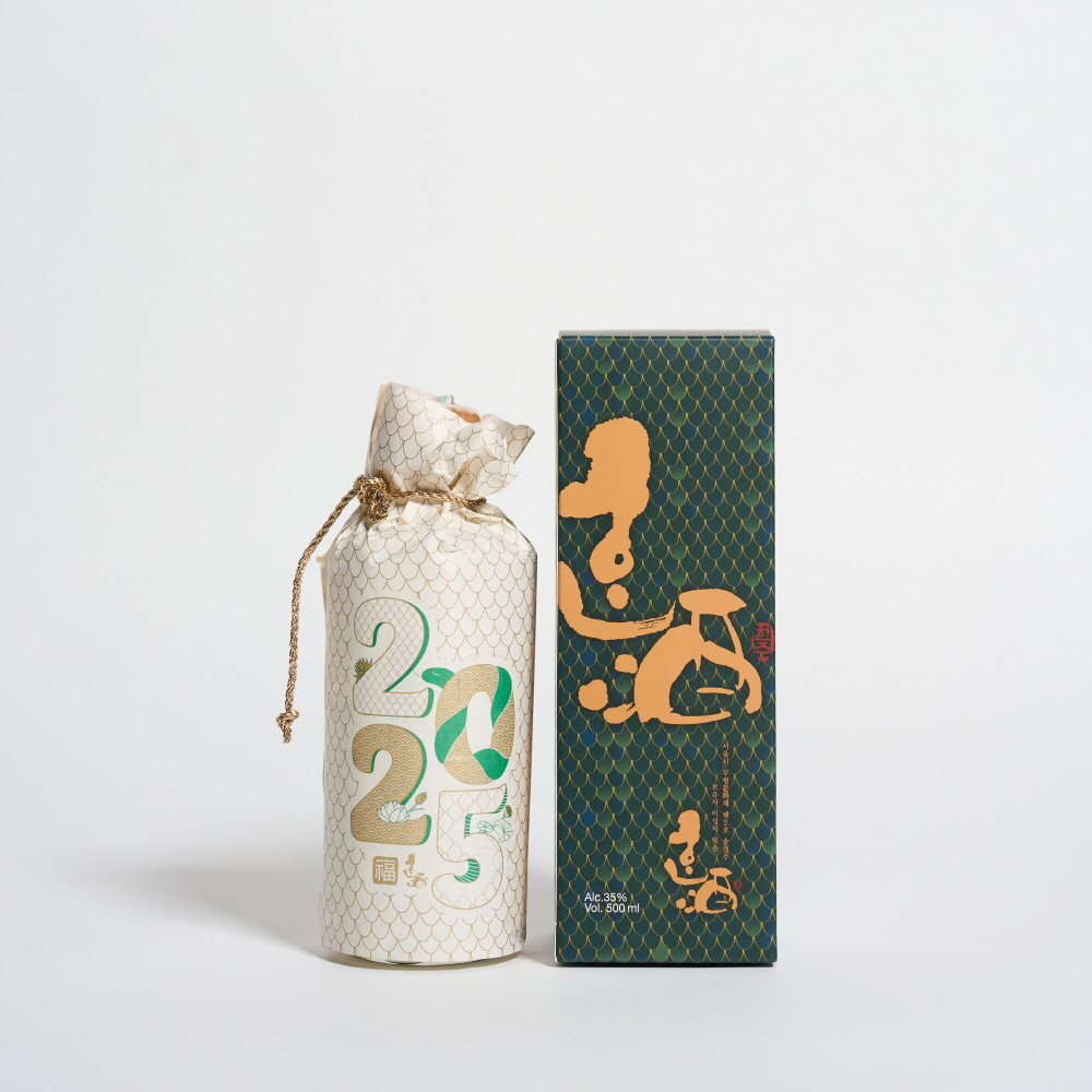 한주 소주 푸른 뱀 에디션 35도 500ml 증류주 (케이스 쇼핑백 포함) - 상세 이미지 3