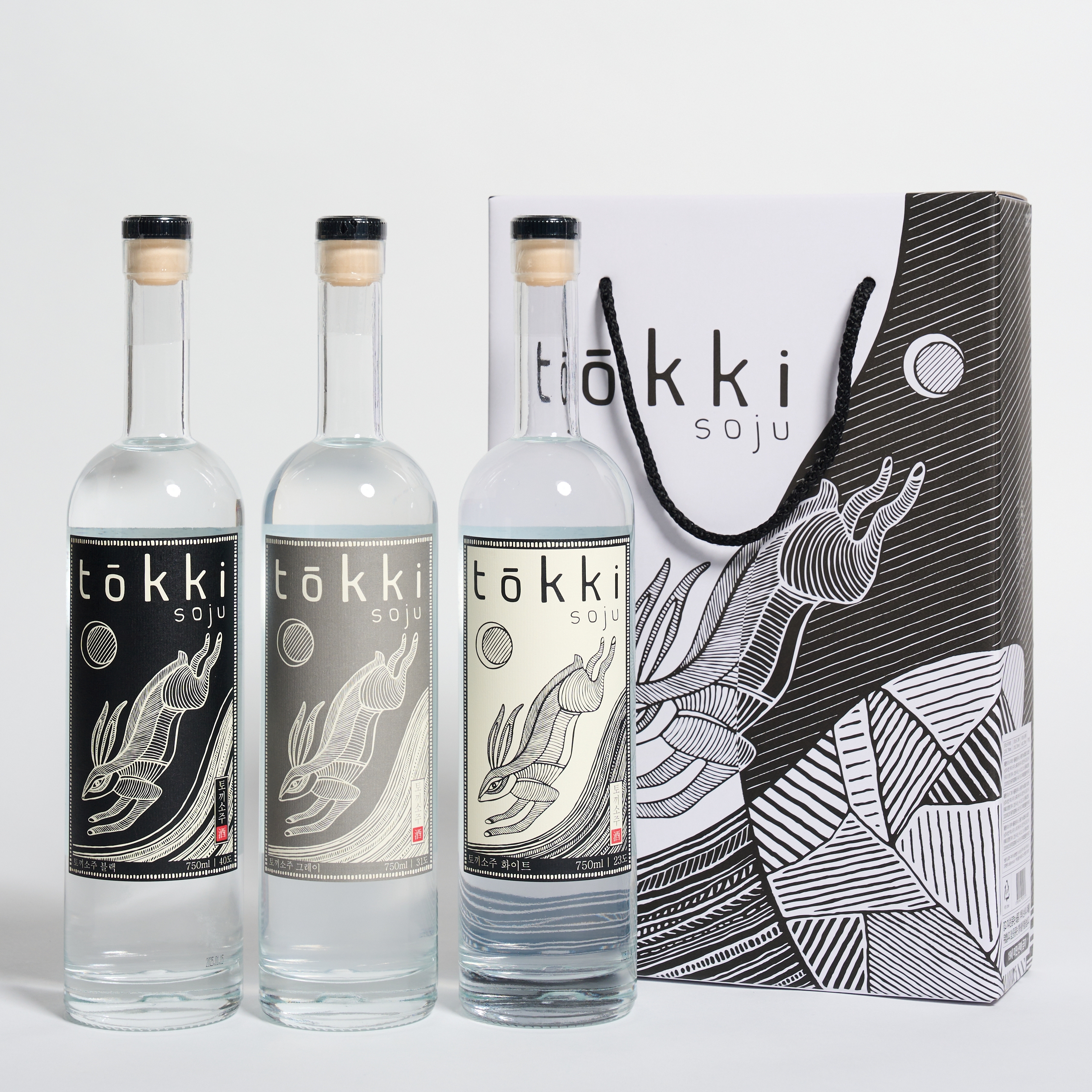 토끼소주 선물세트 750ml 블랙 40도 그레이 31도 화이트 23도 3종세트 - 상품 이미지