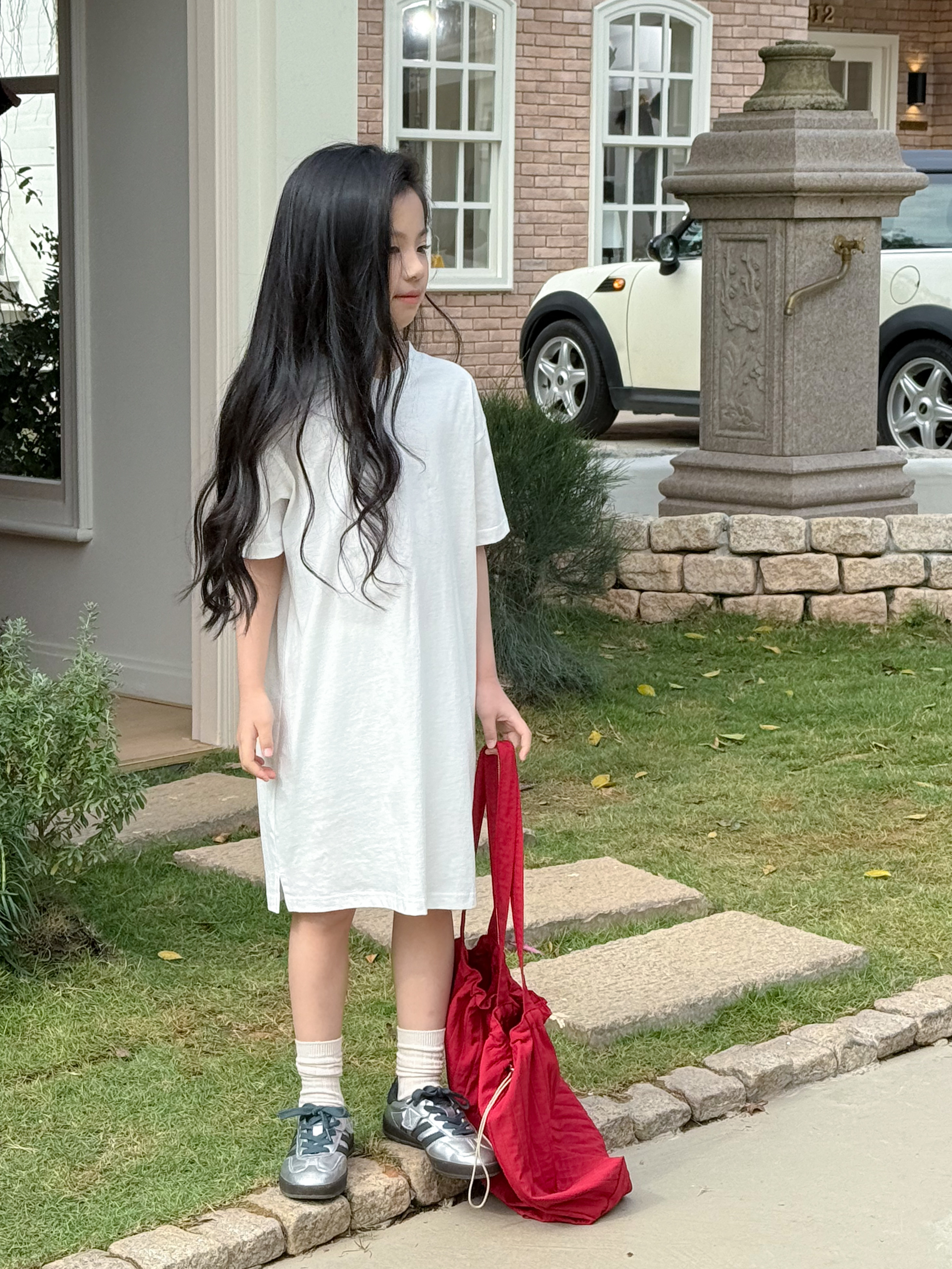 Irene's Closet V넥 루즈핏 캐주얼 반팔 원피스 유아 주니어 봄 여름 - 상세 이미지 3