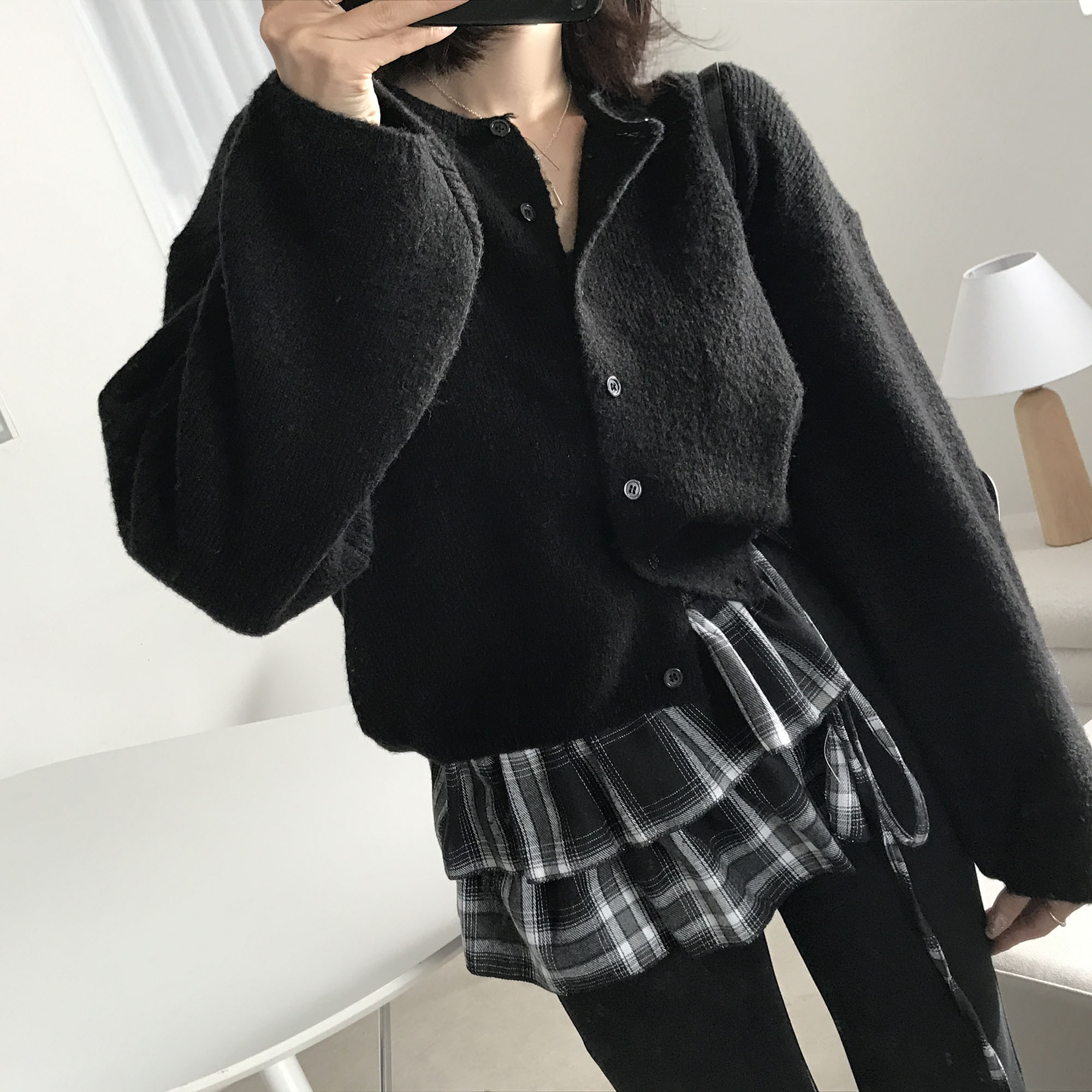 [봄신상/아방핏]베이크 루즈핏 크롭 가디건 상세 이미지 22