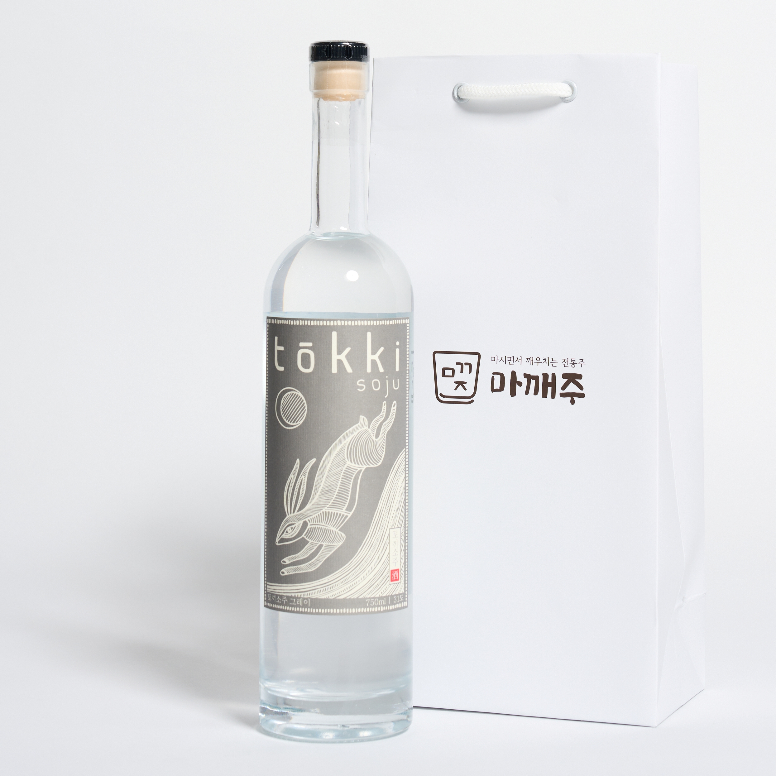 토끼소주 그레이 31도 750ml 브루클린소주 (쇼핑백 포함) - 상품 이미지