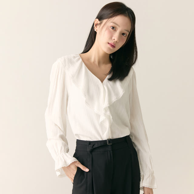 로엠 러플 블라우스 RMBLF23R11