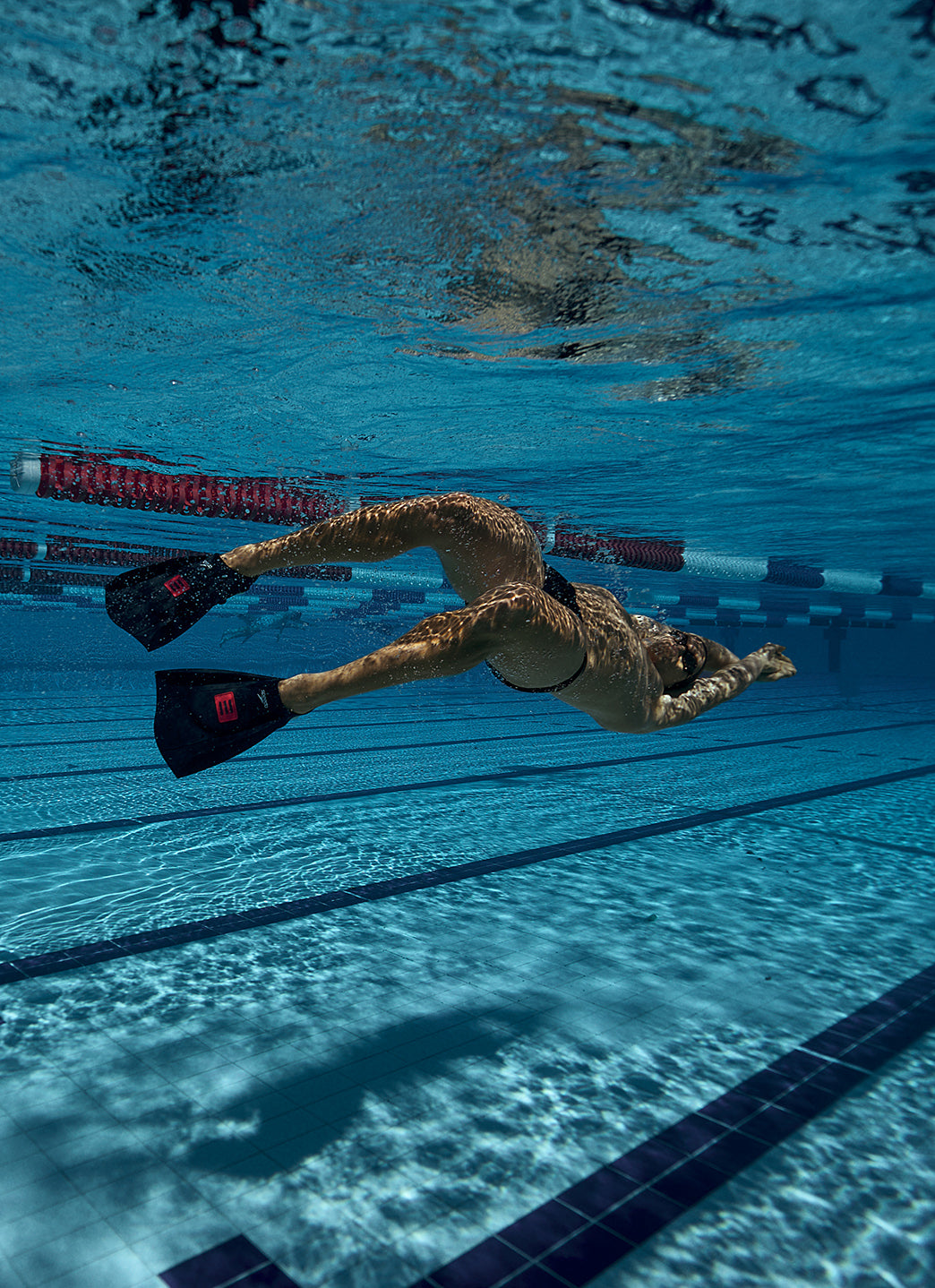 스피도 DMC Elite Max Fin Black/Red - 상세 이미지 3