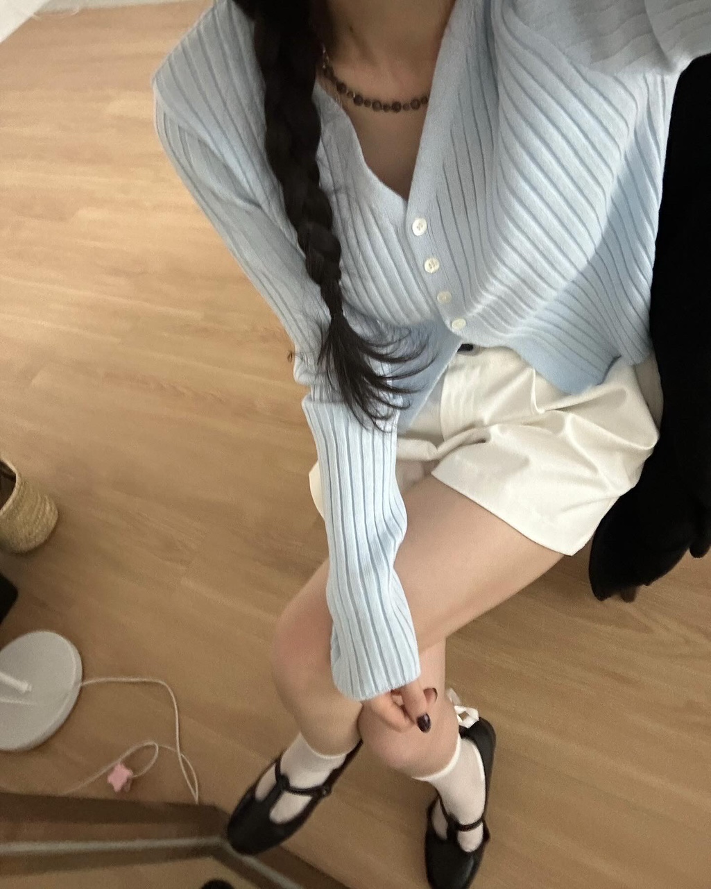 레비디 여성 스판 골지 크롭 레이어드 이너 하객룩 출근룩 오피스룩 브이넥 니트가디건 상세 이미지 41