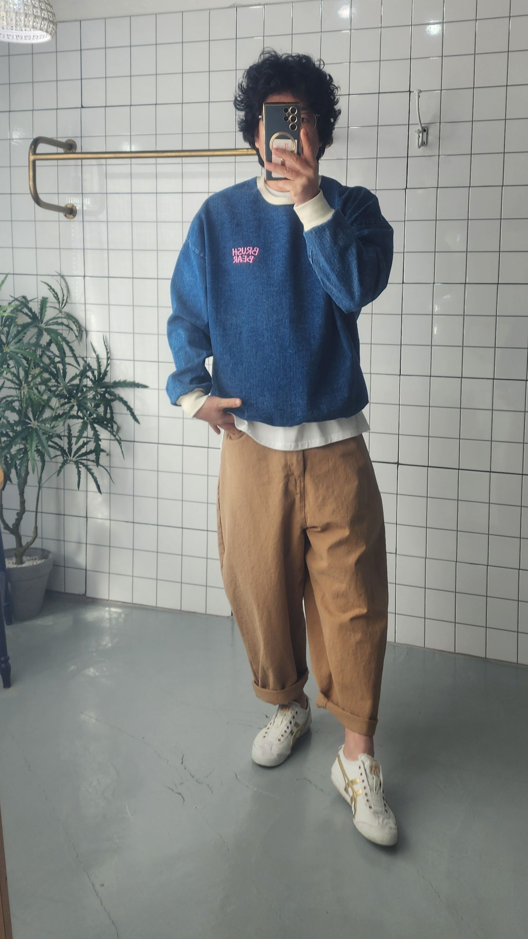 데님 그레피티 청 맨투맨 - 상세 이미지 3