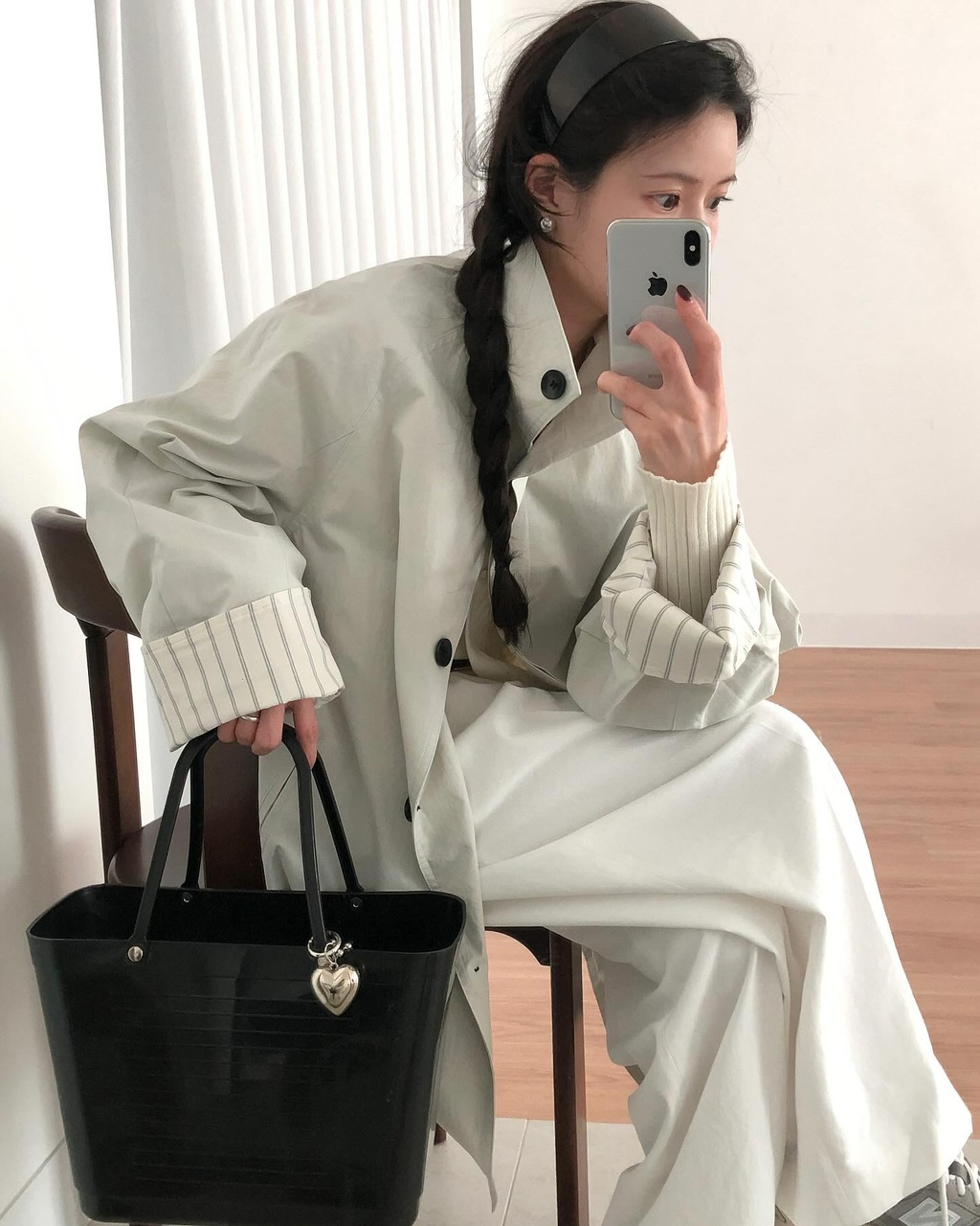 비히 여성 가을 싱글 오버핏 루즈핏 하프 트렌치 터틀넥 코트 - 상품 이미지