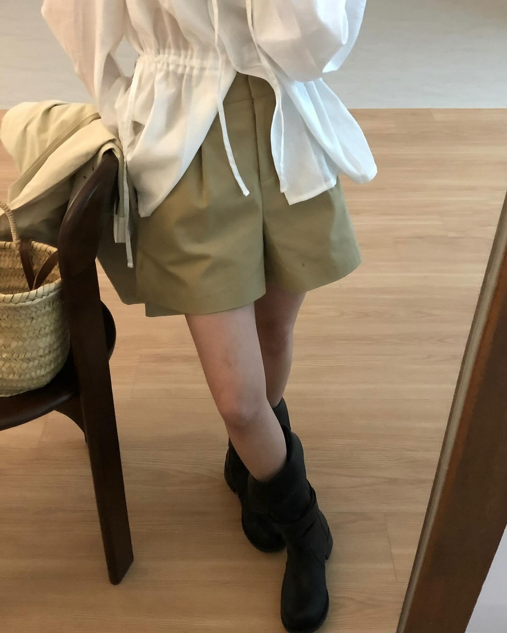 디아 봄 여성 코튼 하이웨스트 숏 3부 핀턱 반바지 팬츠 이미지 2