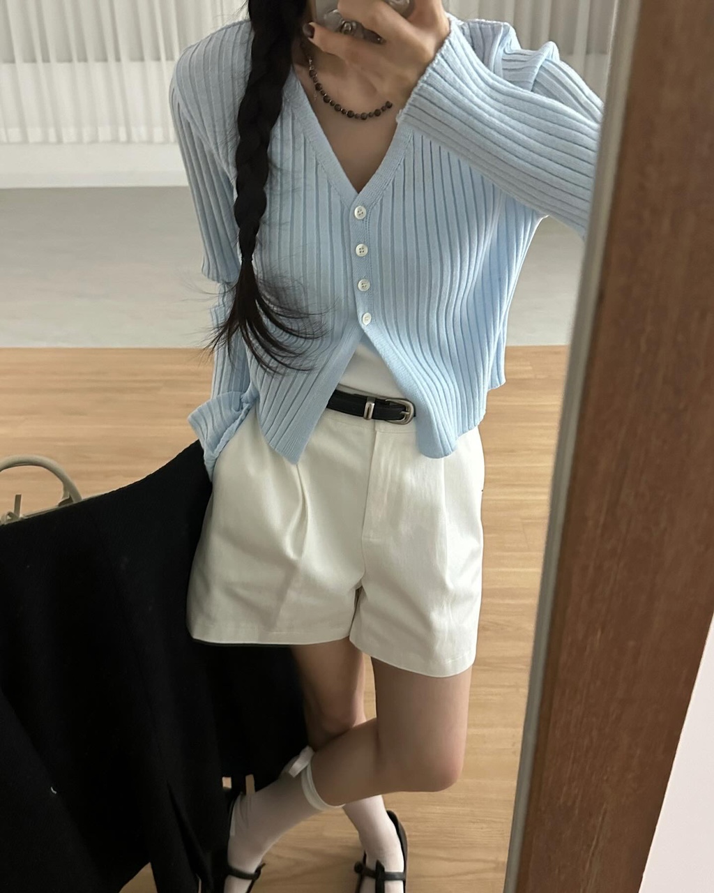 레비디 여성 스판 골지 크롭 레이어드 이너 하객룩 출근룩 오피스룩 브이넥 니트가디건 상세 이미지 39