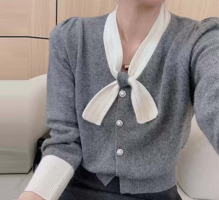 보들탄탄원단 고정타이 배색리본 진주단추 봄니트티 간절기 상의니트이너 여자여자몰 - 상품 이미지