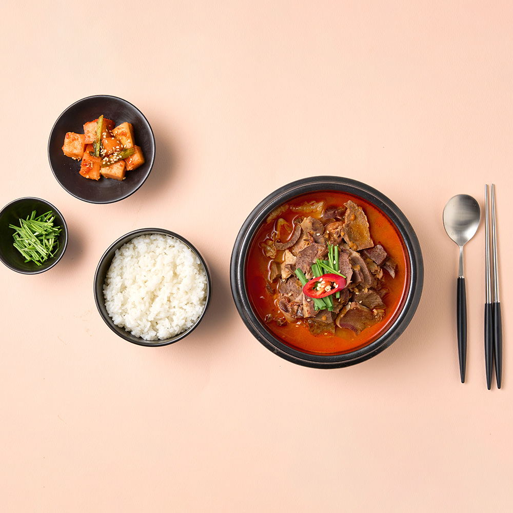 굿스푼 얼큰한 돼지국밥 500g 3팩 해장국 맛집 푸짐한 고기 밀키트 캠핑 간편조리 - 상세 이미지 5