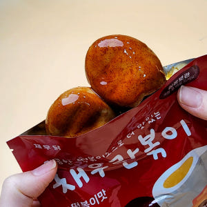 채우란 바로 먹는 삶은 깐 계란 계란볶이 구운란 채우닭 (1팩 2입) 맛있게 먹은 솔직 후기 - 상품 이미지 3