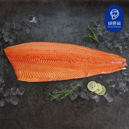 슈페리어급 노르웨이 생연어 반마리 2kg전후 (원물6-7kg)