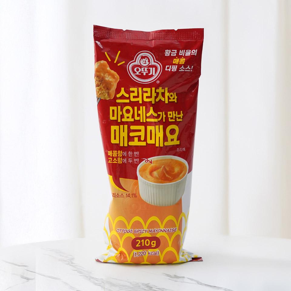 메가마트 오뚜기 스리라차와 마요네스가 만난 매코매요 210g - 상품 이미지