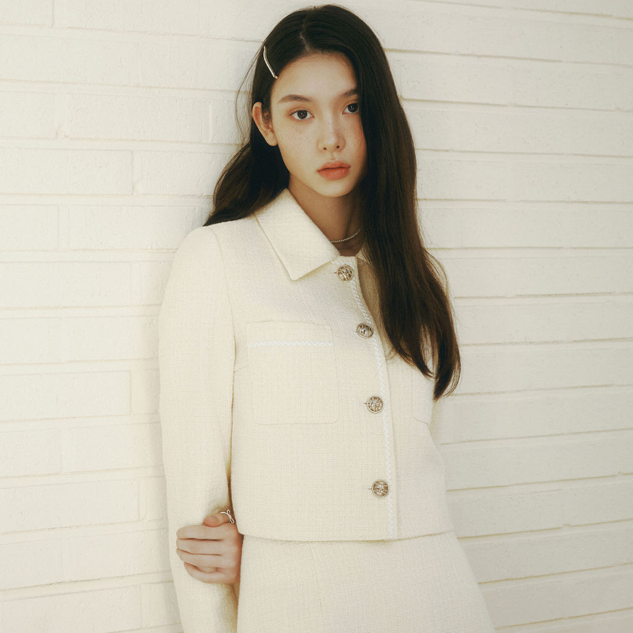 로엠 카라 트위드 자켓  RMJKF23S51