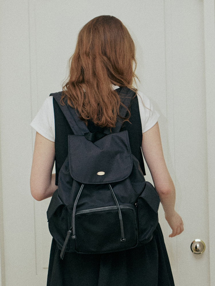 [엽페] 포켓 나일론 백팩 블랙