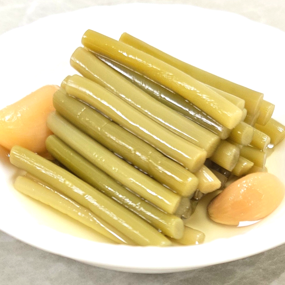 마늘쫑 장아찌 절임 마늘쫑채 알마늘 삭힌 대용량 가정용 업소용 식당 도매 2kg, 1개